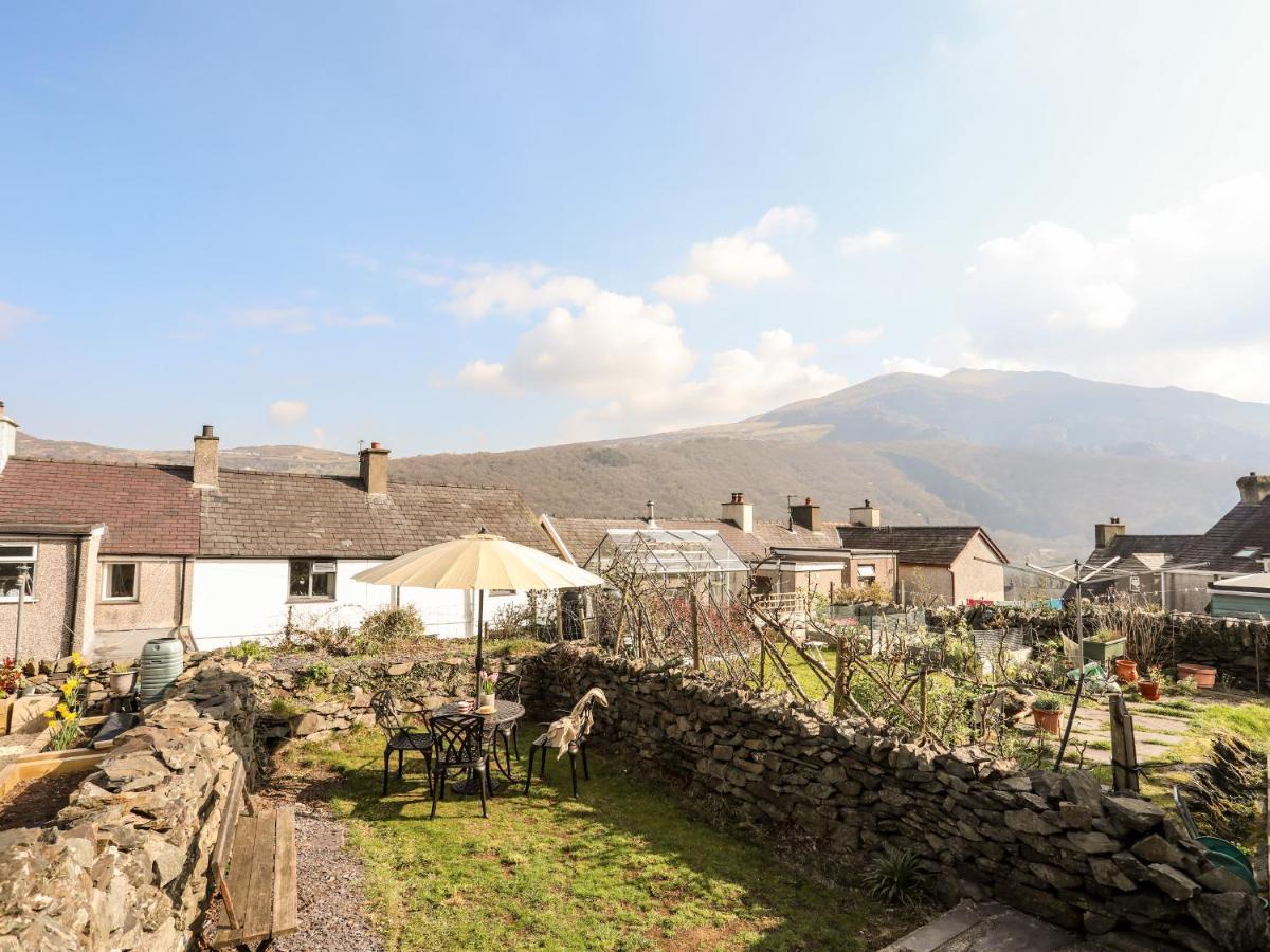 9 Ty Du Road Villa Caernarfon Exteriör bild